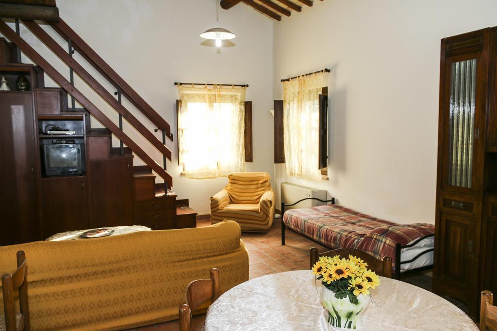 Country House La Fattoria Di Paolo Treia Extérieur photo