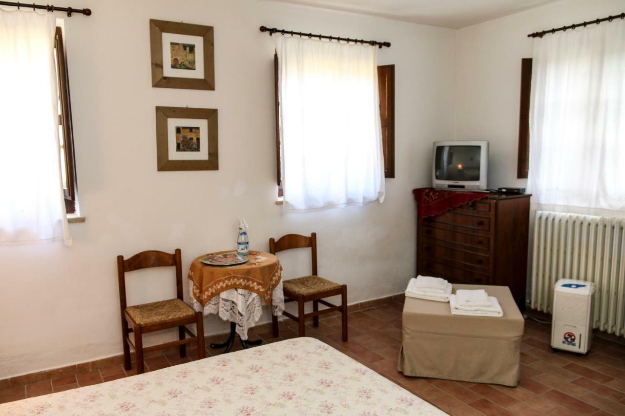 Country House La Fattoria Di Paolo Treia Extérieur photo